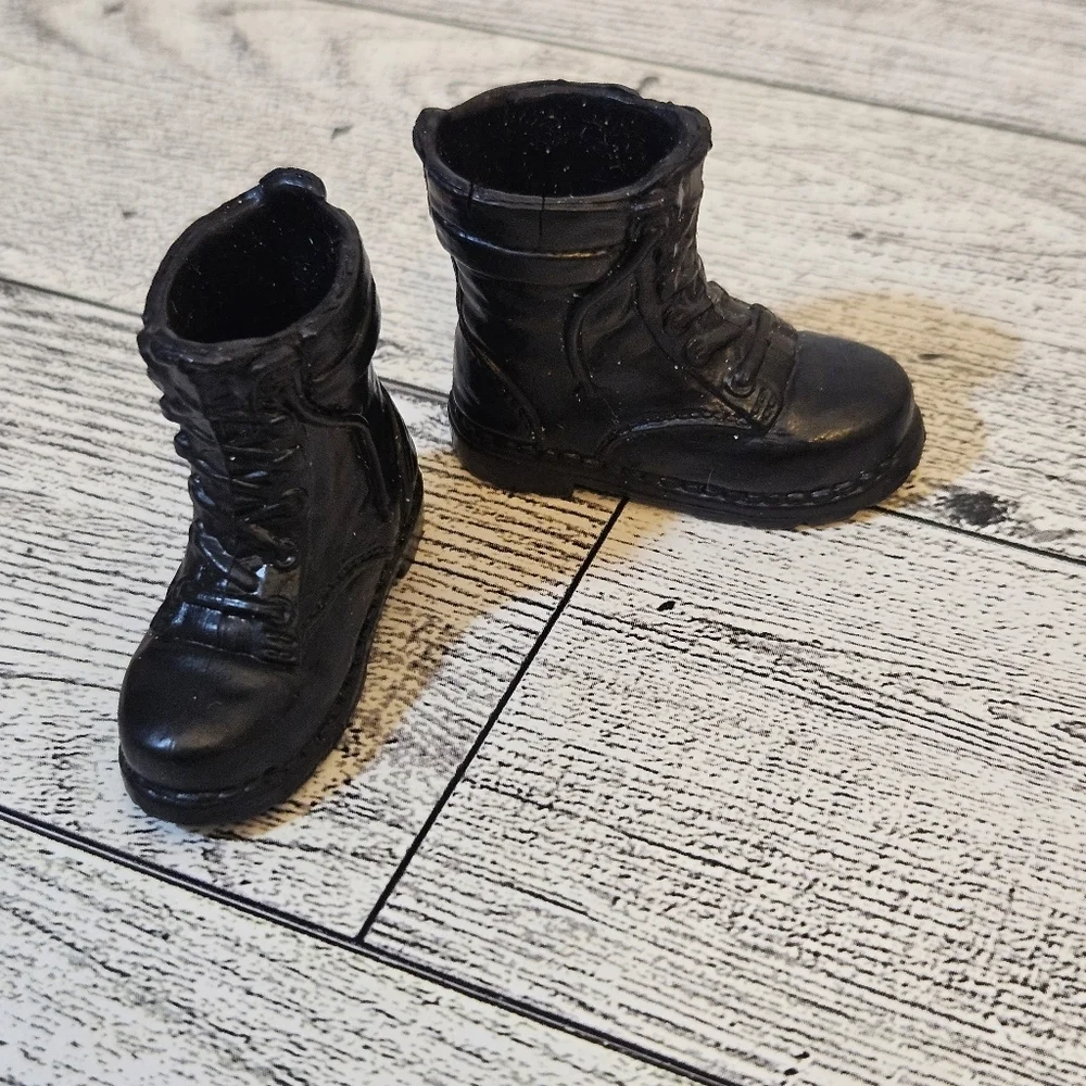 Lot of 5 Pairs Ken & Other 12